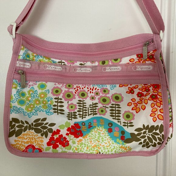 LeSportsac Deluxe Everyday Bag - Picture 1 of 16